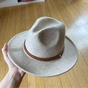 FP felt hat